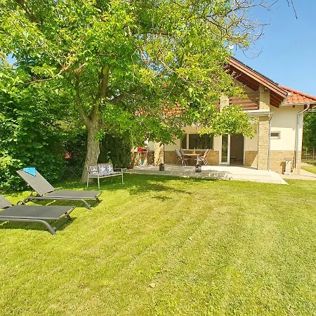 Appartement Balaton Breeze - Biró Tours 45 *