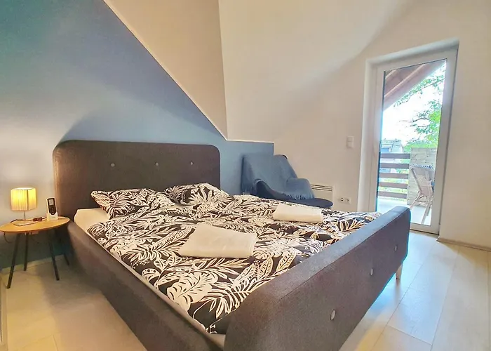 Balaton Breeze - Biro Tours 45 Apartment Vonyarcvashegy