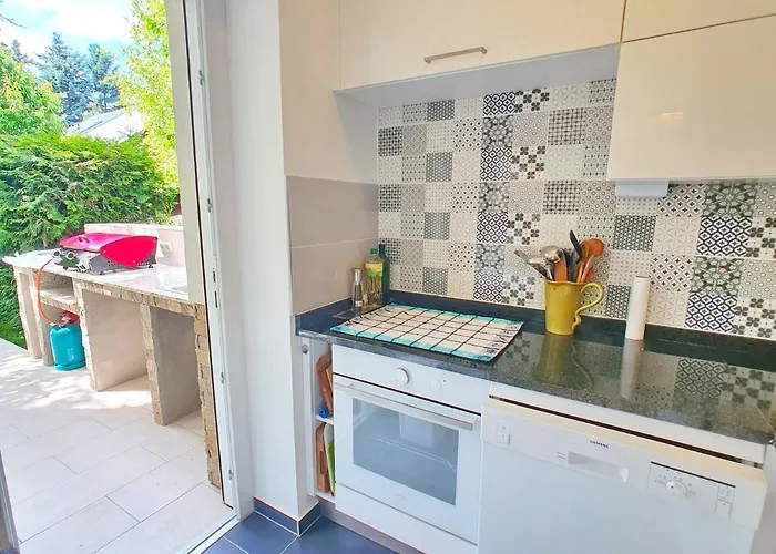 Balaton Breeze - Biro Tours 45 Vonyarcvashegy